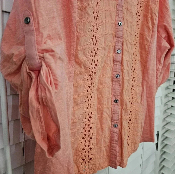 Bit and Bridle Pink Eyelet Bohemian Blouse Plus size 2X - Picture 5 of 6